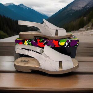 Women's Judith Faux Suede Leather Sandals - Size 9 M Oatmeal Mary Sue"